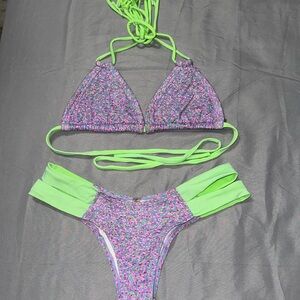 Montce floral neon bikini